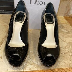 Miss Dior Peep Toe 105 mm heel.